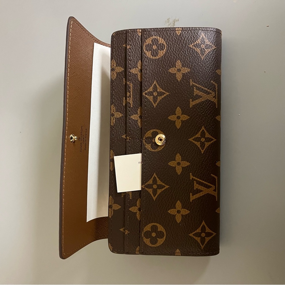 Louis Vuitton Dark Brown Monogram Clutch - Picture 5 of 5